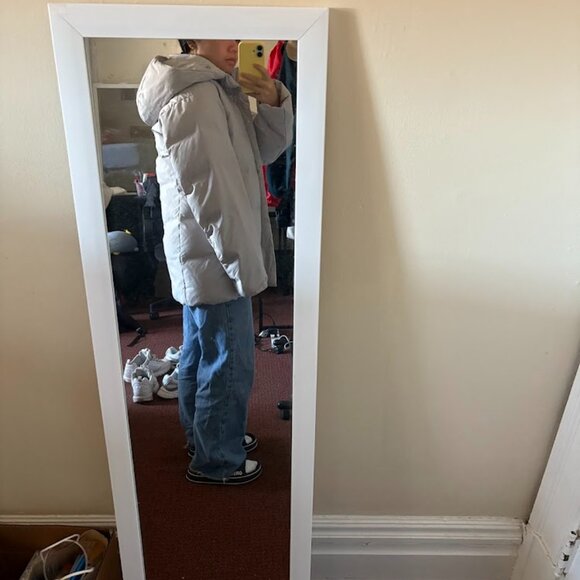 Uniqlo Seamless Down Short Coat size S - Picture 2 of 4